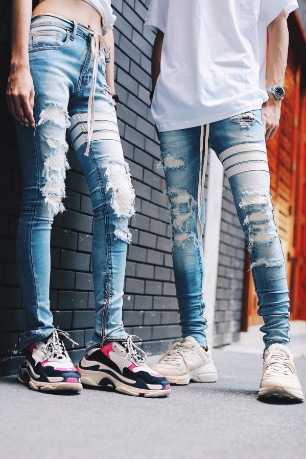 White diamond cut patch destroyed jeans